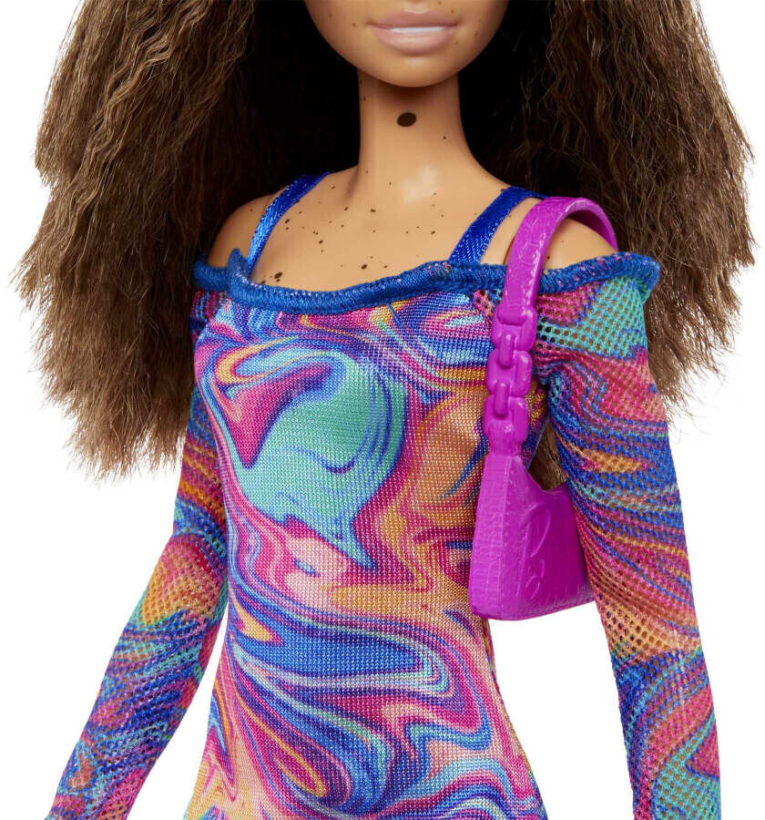Buy Barbie Fashionistas 206 With Crimped Hair And Freckles HJT03