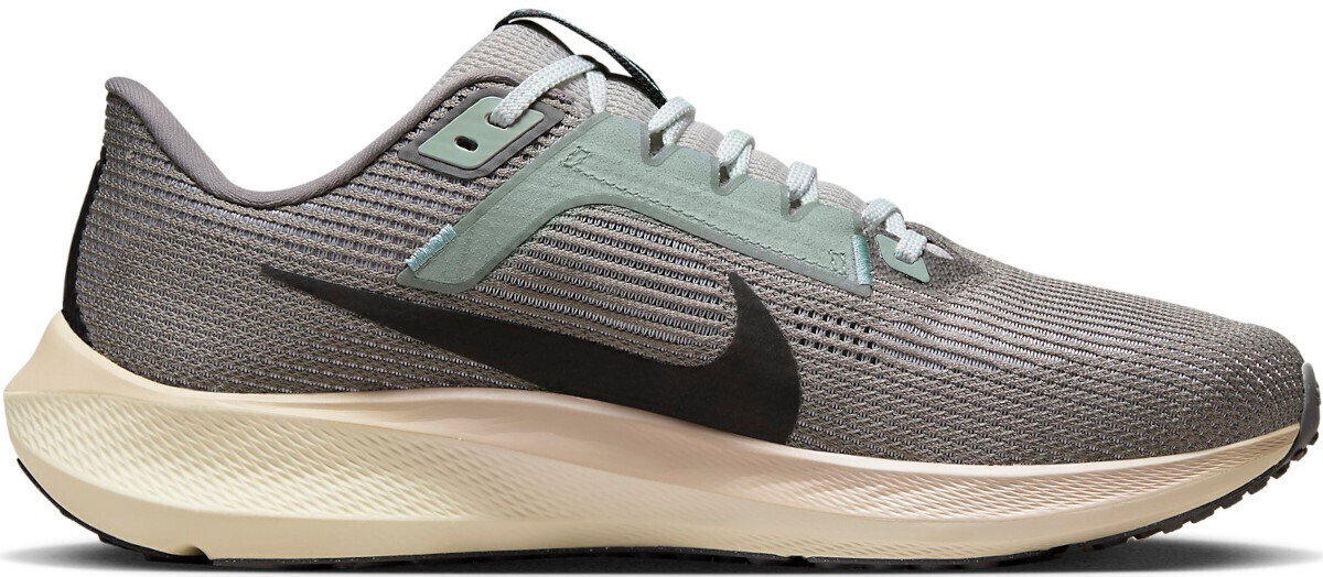 Air zoom pegasus 35 black/green glow/black on sale