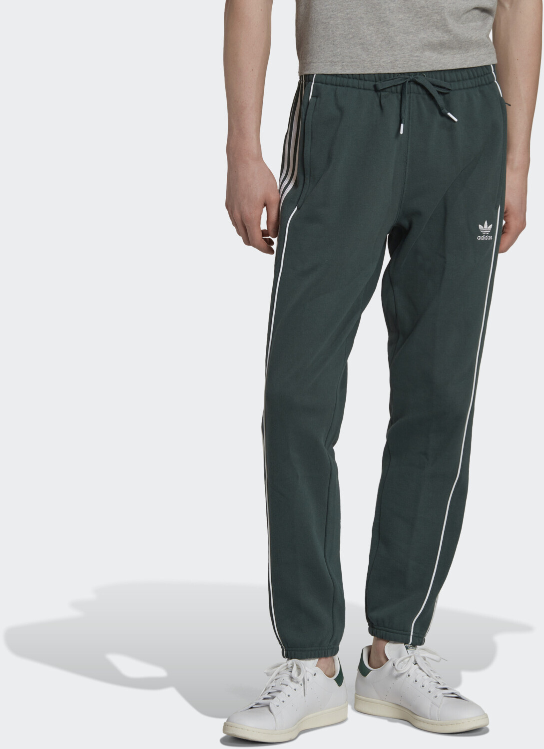 Adidas Man Rekive Jogging Pants mineral green HK7316 ab 74 99 Preisvergleich bei idealo