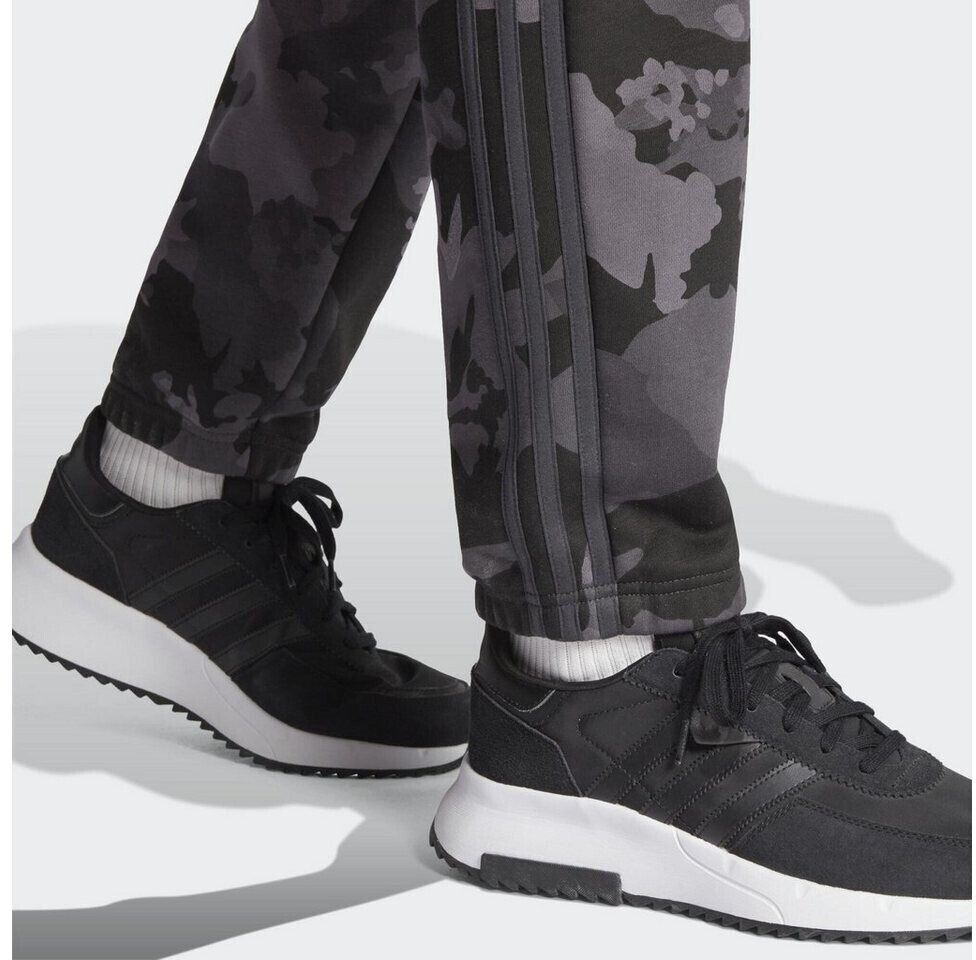 Adidas Man Graphics Camo Jogging Pants Carbon (IK3539) ab 51,99 € |  Preisvergleich bei | Turnhosen