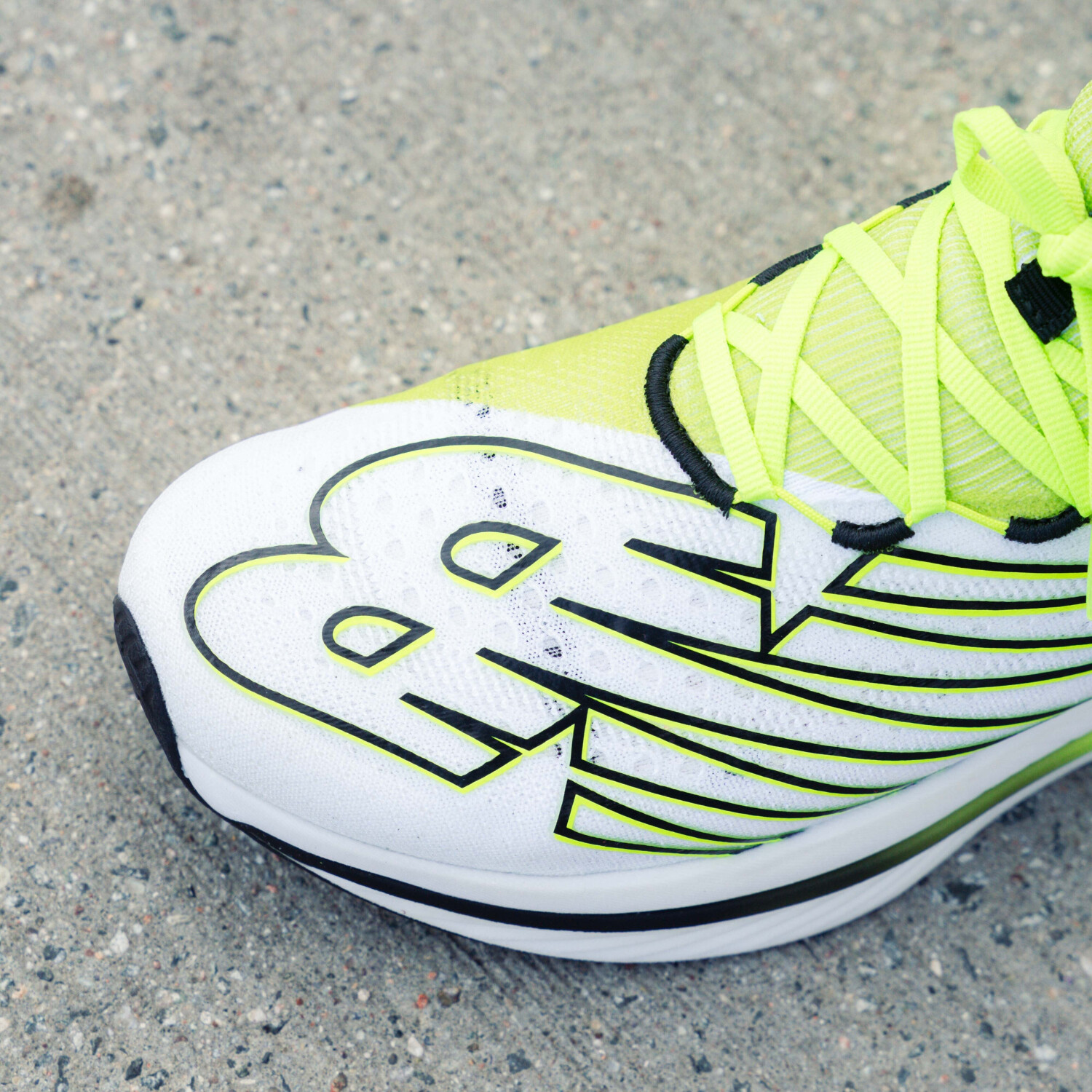 New Balance FuelCell SuperComp Elite v3 thirty watt black cosmic