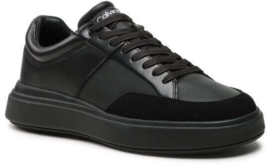 Lace up low top sales sneakers