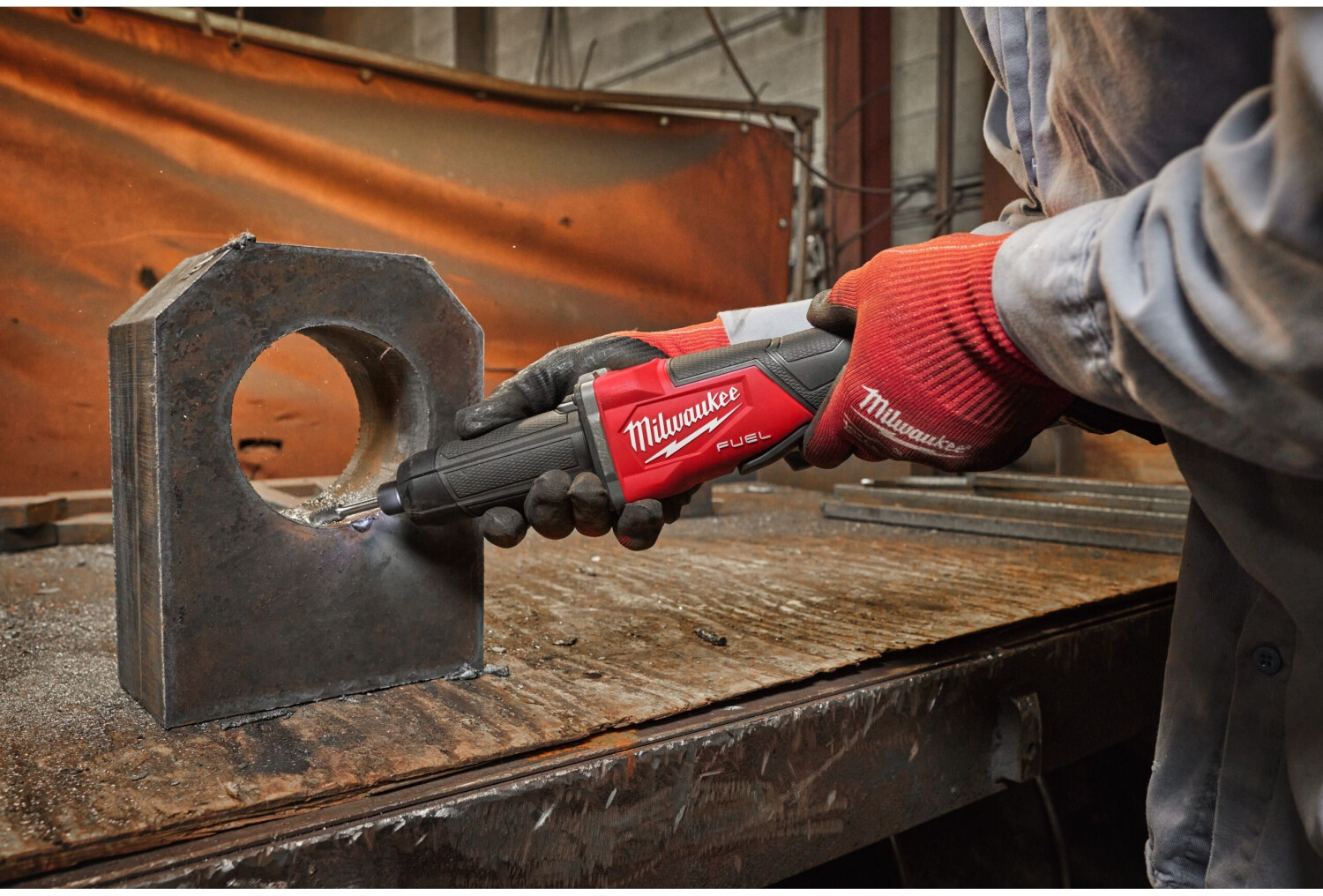 Milwaukee M18FDGROVB-0X ab 249,50 € | Preisvergleich bei idealo.de