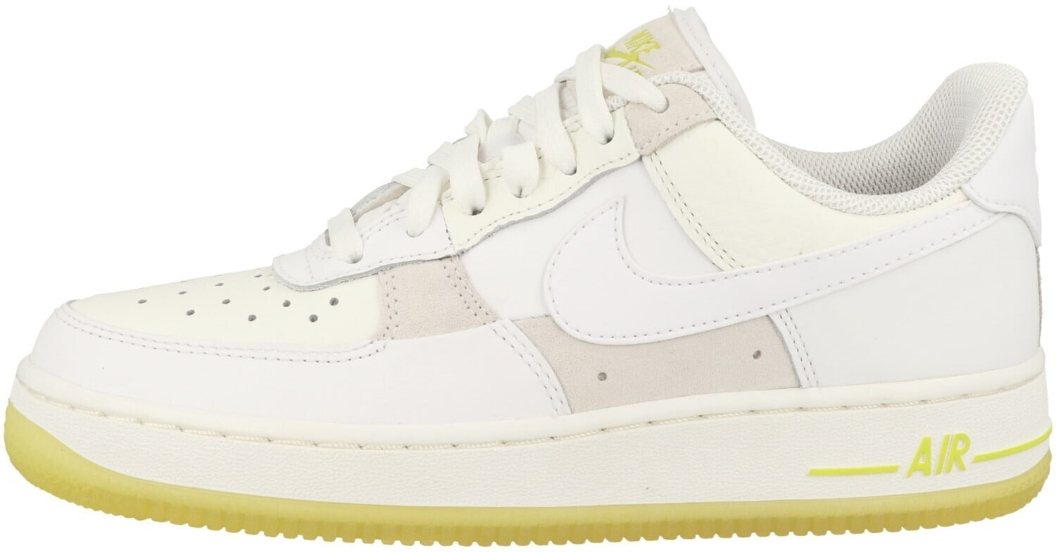 Nike Air Force 1 07 Women summit white opti yellow sail white a 65 00 oggi Migliori prezzi e offerte su idealo
