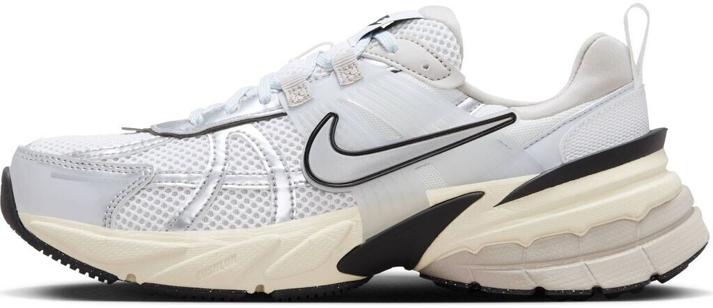 Nike V2K Run (FD0736) summit white/metallic silvre