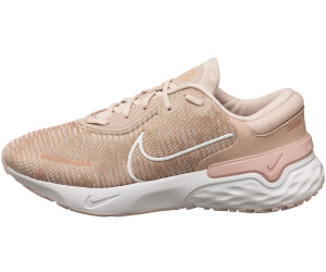 Nike renew deals rosa