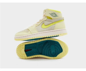 Dynamic yellow jordan 1 top