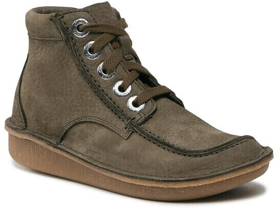 Clarks funny deals mid boots