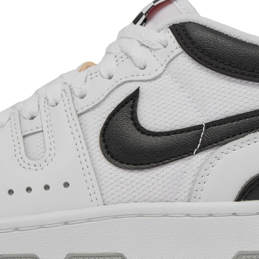 Nike Attack (FB8938)