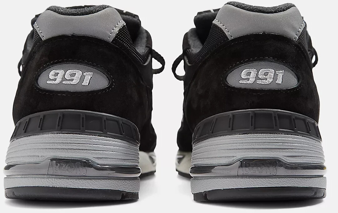 New Balance MADE in UK 991v1 (M991EKS) black/silver ab 183,90 