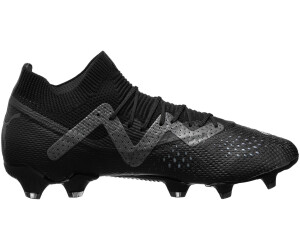 Puma blackout football shop boots