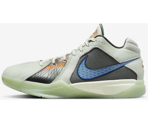 Best nike discount sneakers under 3
