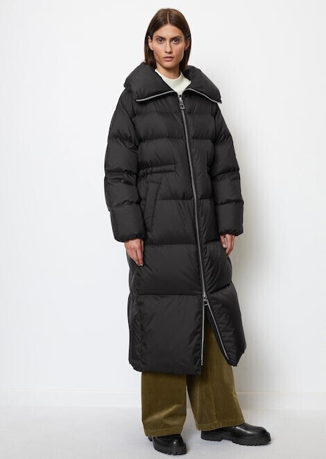 Langer Puffer Mantel
