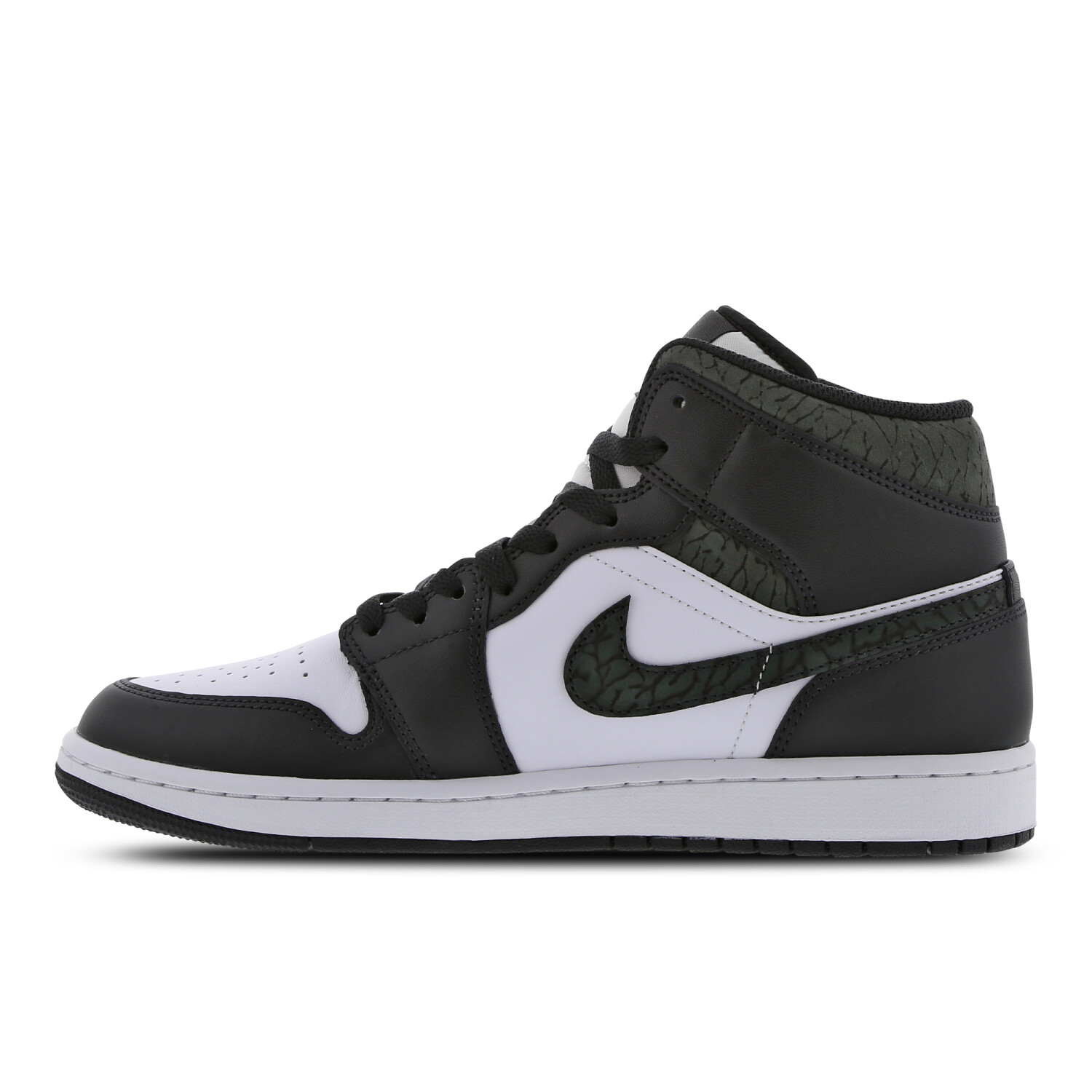 Aj 1 mid black and white deals