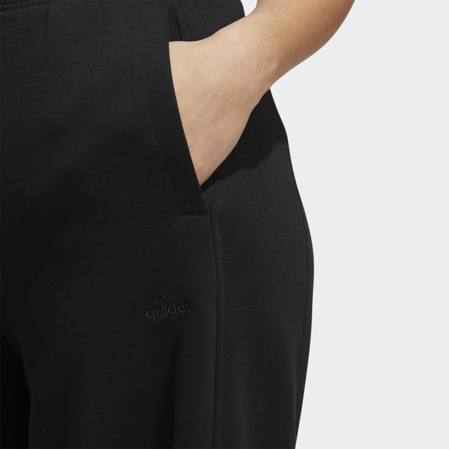 Adidas Woman ALL SZN Fleece Wide Pants black (HT3302) ab 30,49 € |  Preisvergleich bei