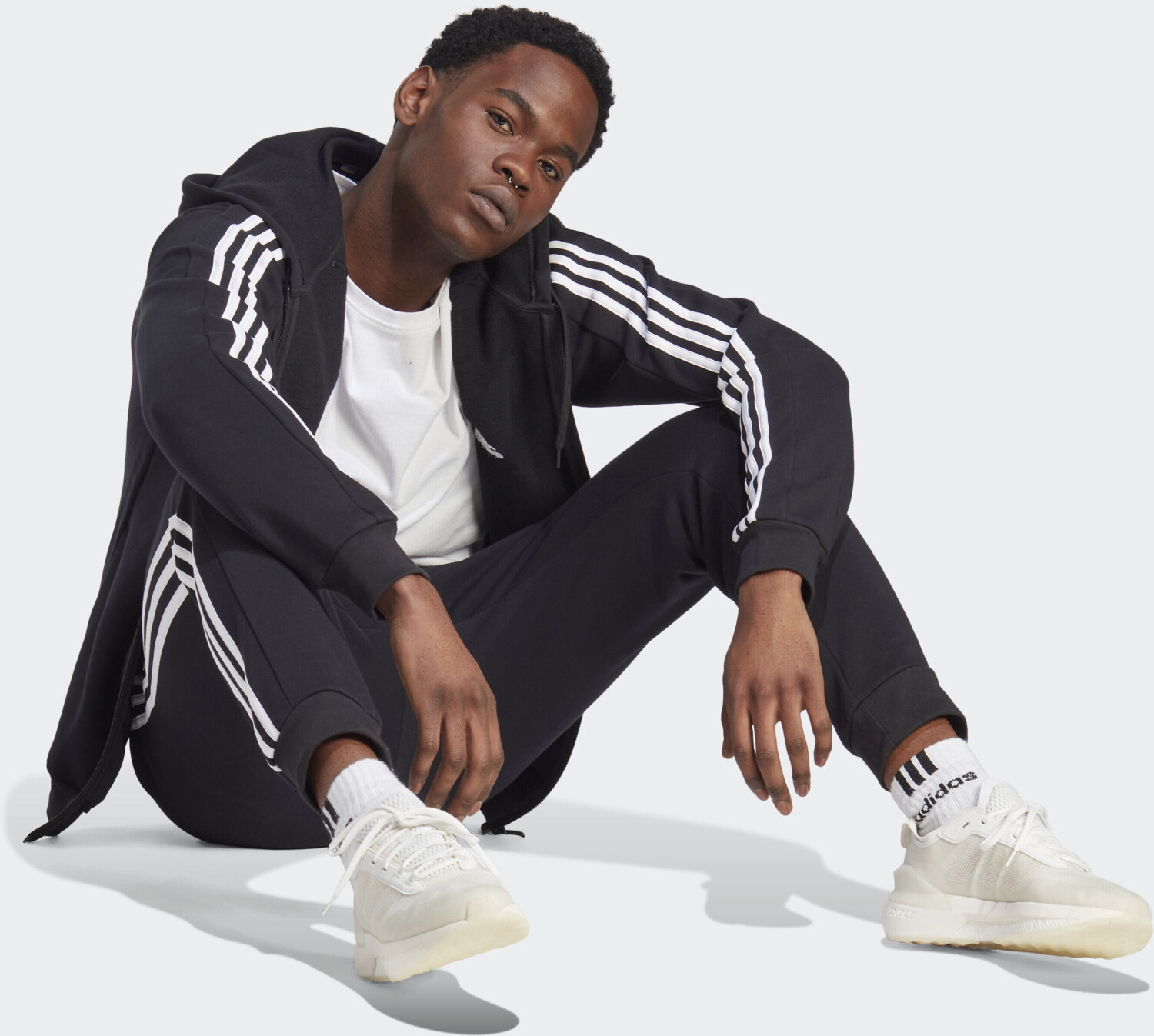 Adidas Man Essentials 3 Stripes Tapered Cuff Pants black white IB4030 ab 26 49 Preisvergleich bei idealo