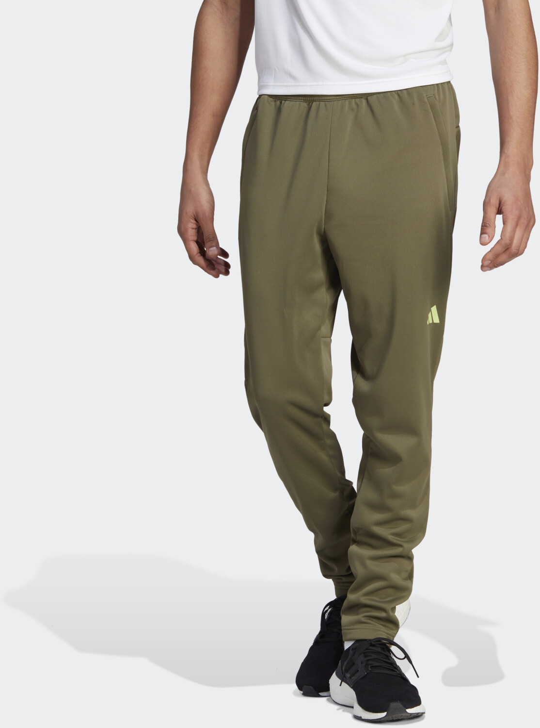 Adidas Man Train Essentials Seasonal Woven Trainings Pants olive strata/pulse  lime (IJ9611) ab 37,05 € | Preisvergleich bei idealo.de