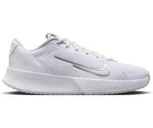 Nike women's court lite 2 tennis shoes white and metallic silver store