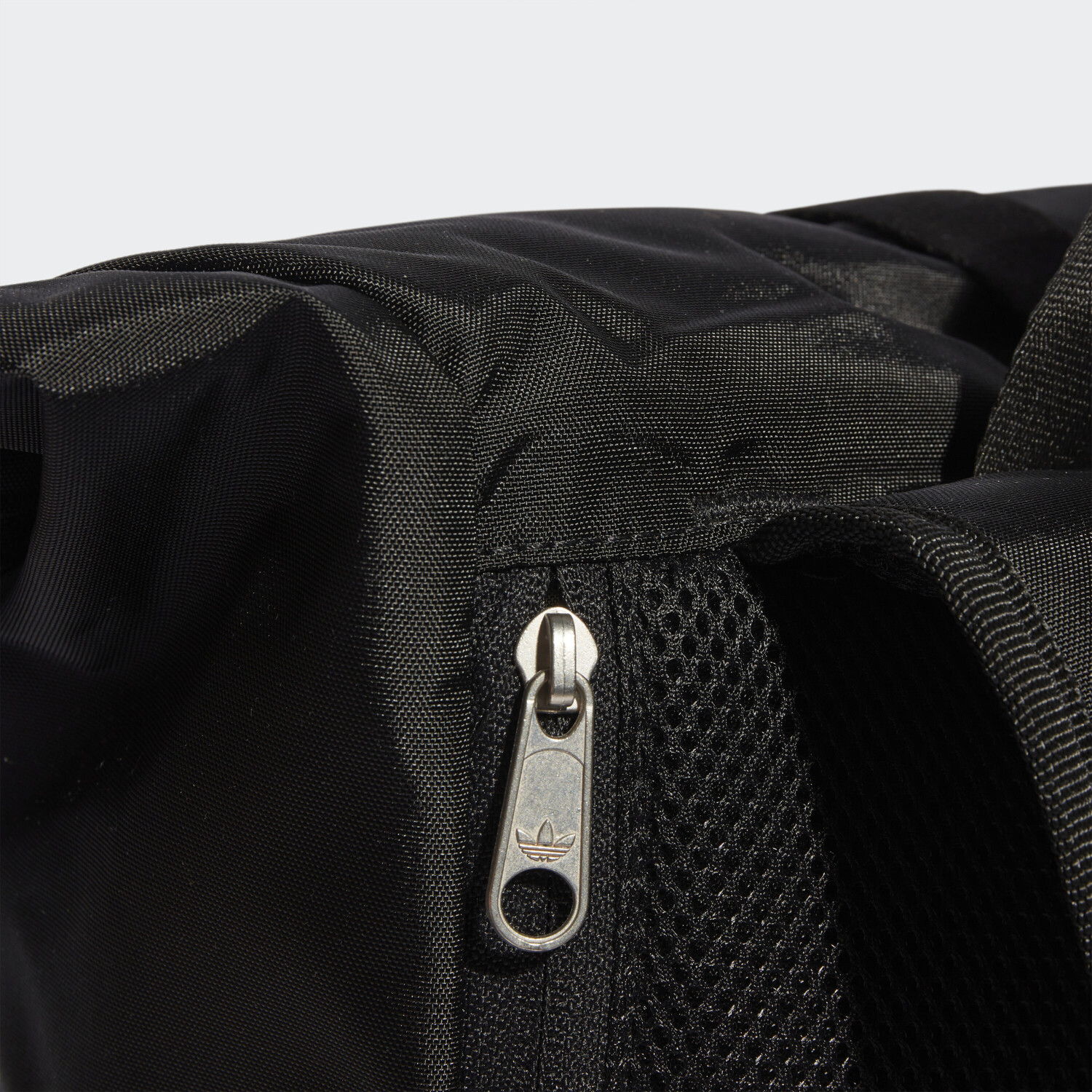 Adidas Premium Essentials Rolltop Backpack IJ0766 black ab 39 00 Dezember 2024 Preise Preisvergleich bei idealo