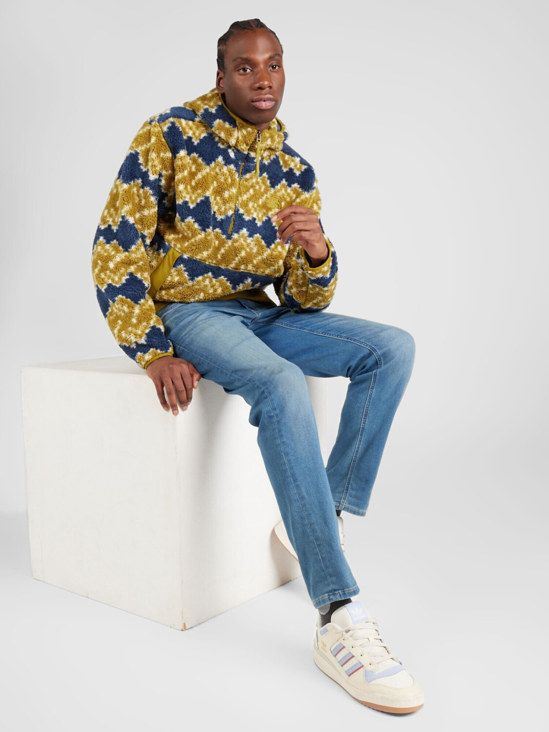 The North Face Men s Campshire Fleece Hoodie 84HX sulphur moss mountain geo print ab 160 00 Preisvergleich bei idealo