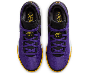 Lebron 16 court cheap purple tour yellow