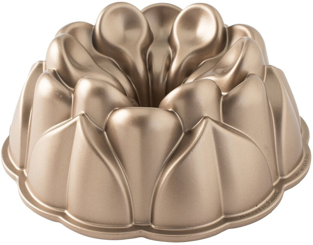 NW 92877 Nordic Ware Cut Crystal bundt cake pan