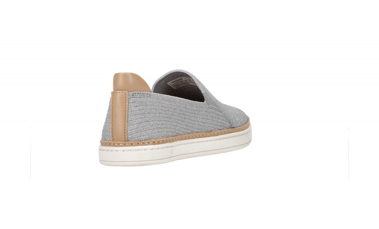 Ugg deals slipper sammy