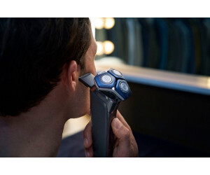 Philips Shaver Series 7000 S7887/55 a € 134,99 (oggi)