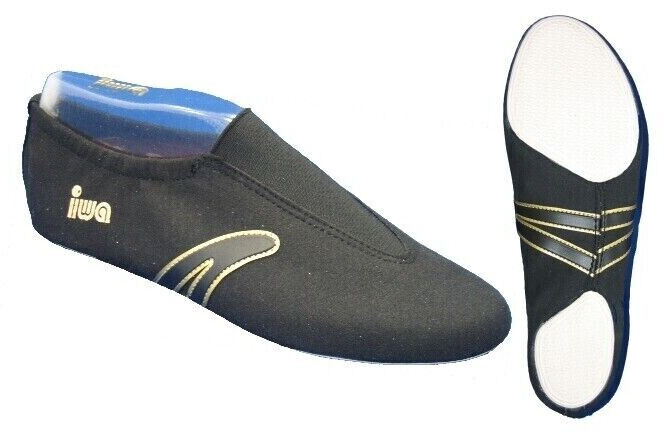 iwa Artistic gymnastics shoes sneakers plus keychain