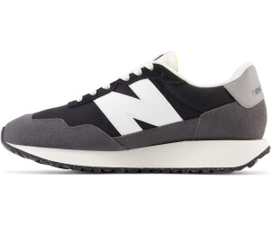 New balance store trainers womens black