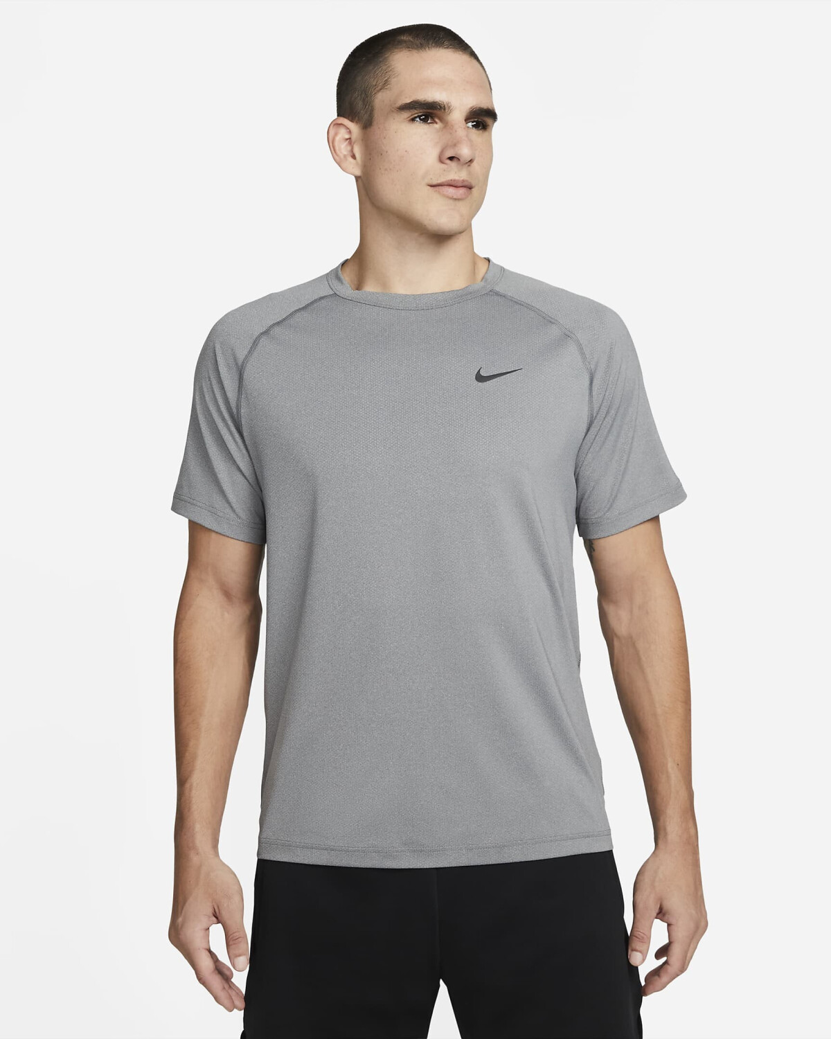 Black and grey nike shirt sales