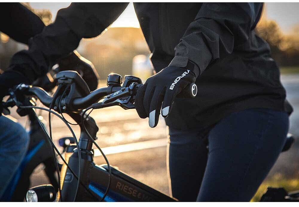Buy Endura Strike Long Gloves Men R E0157BK 2 black from 34.99