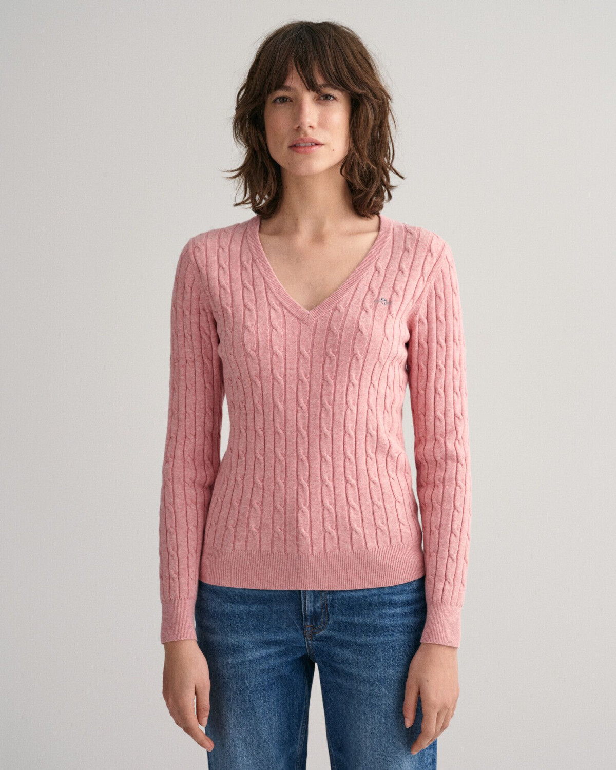GANT cable knit v-neck sweater in stretch cotton (4800101)