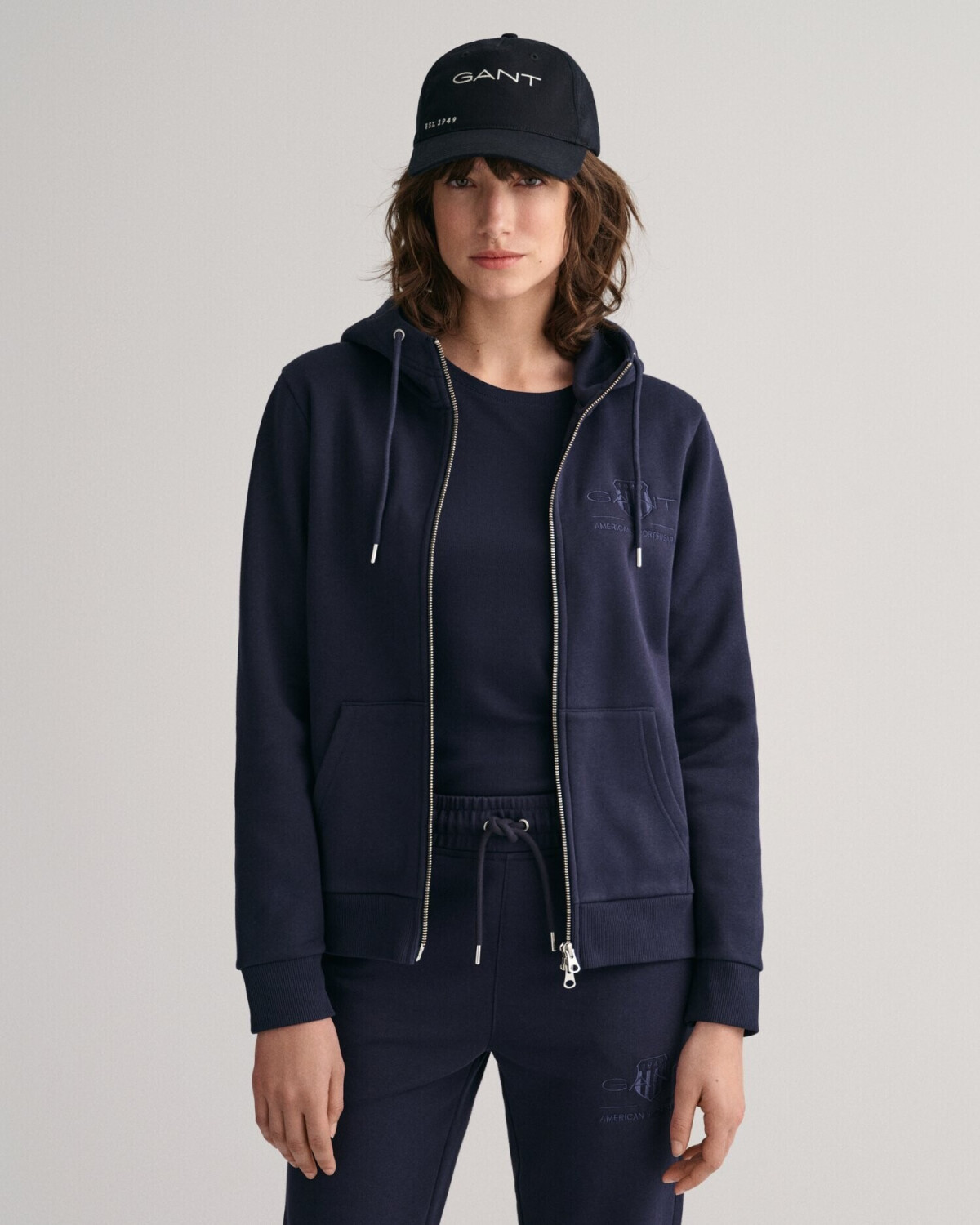 GANT Tonal Archive Shield sweat jacket (4200671) blue