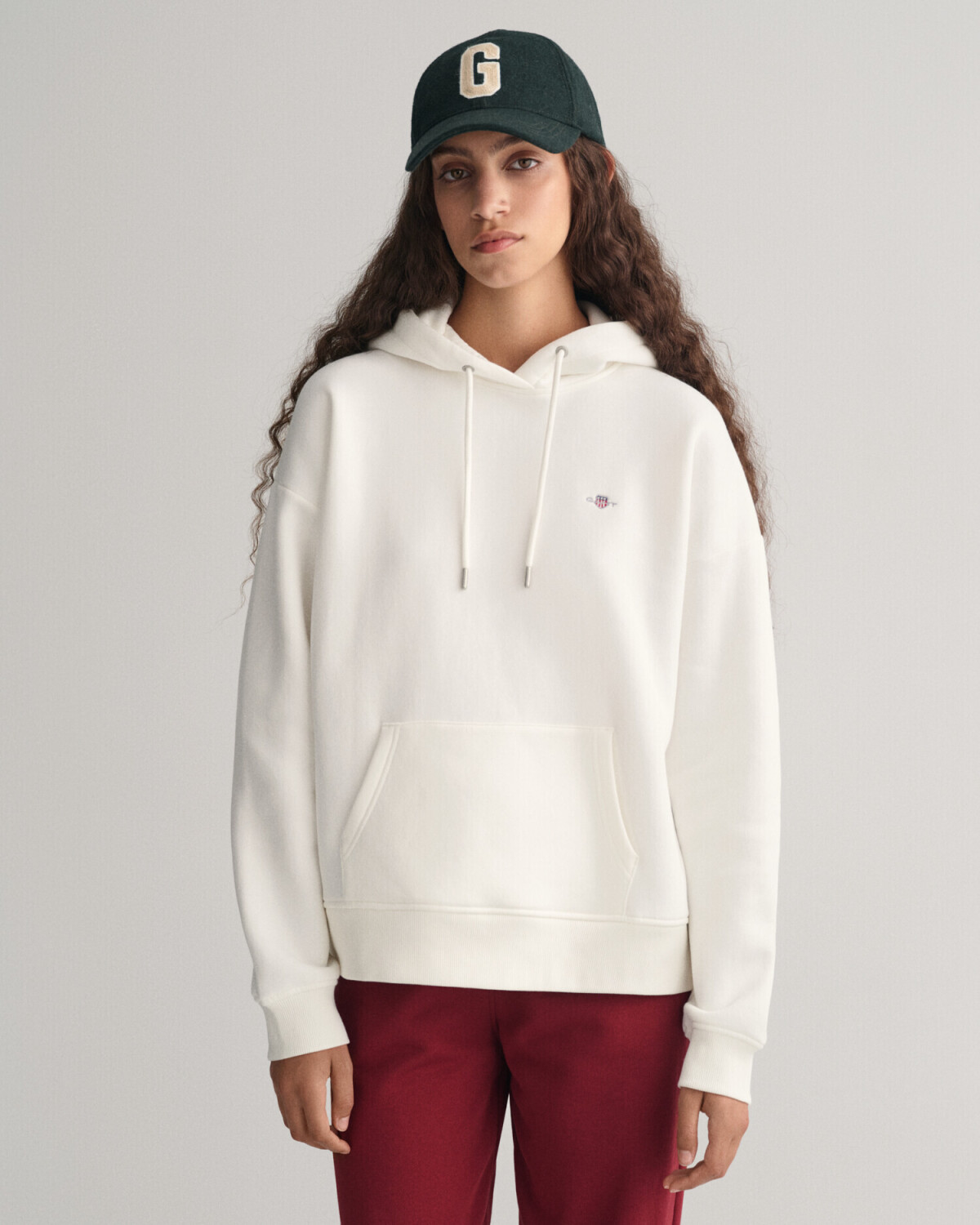 GANT Shield hoodie (4204654) beige/white