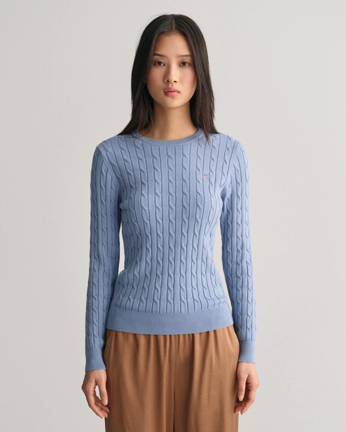 GANT cable knit round neck sweater in stretch cotton (4800100) crystal blue