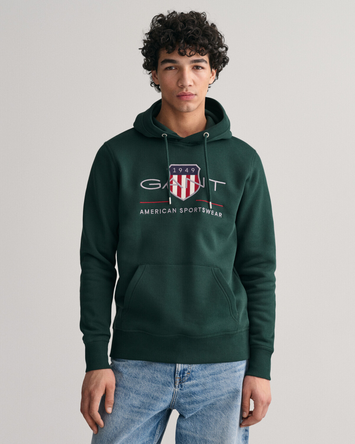 GANT Archive Shield Hoodie (2047082-374) green