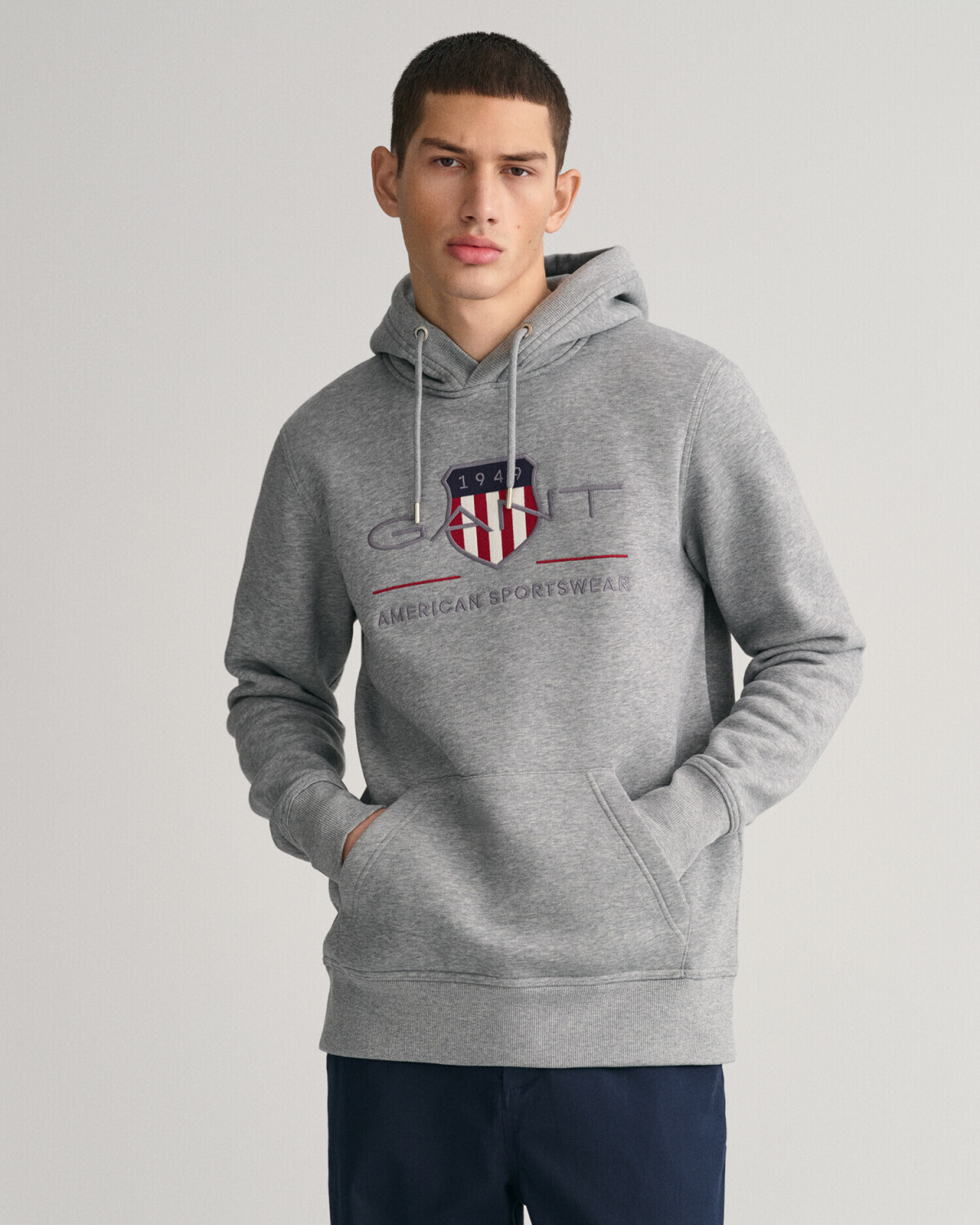 GANT Archive Shield Hoodie (2047082-93) gray