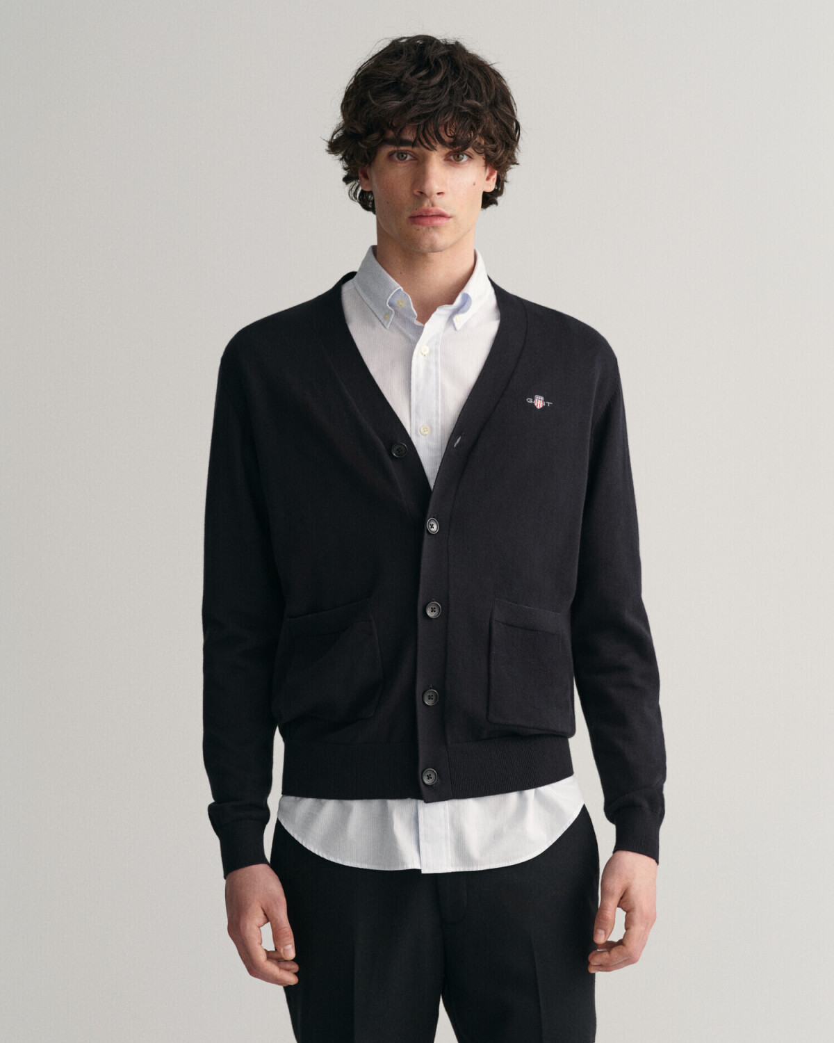 GANT Classic V-neck cardigan made of cotton (8030556-5) black