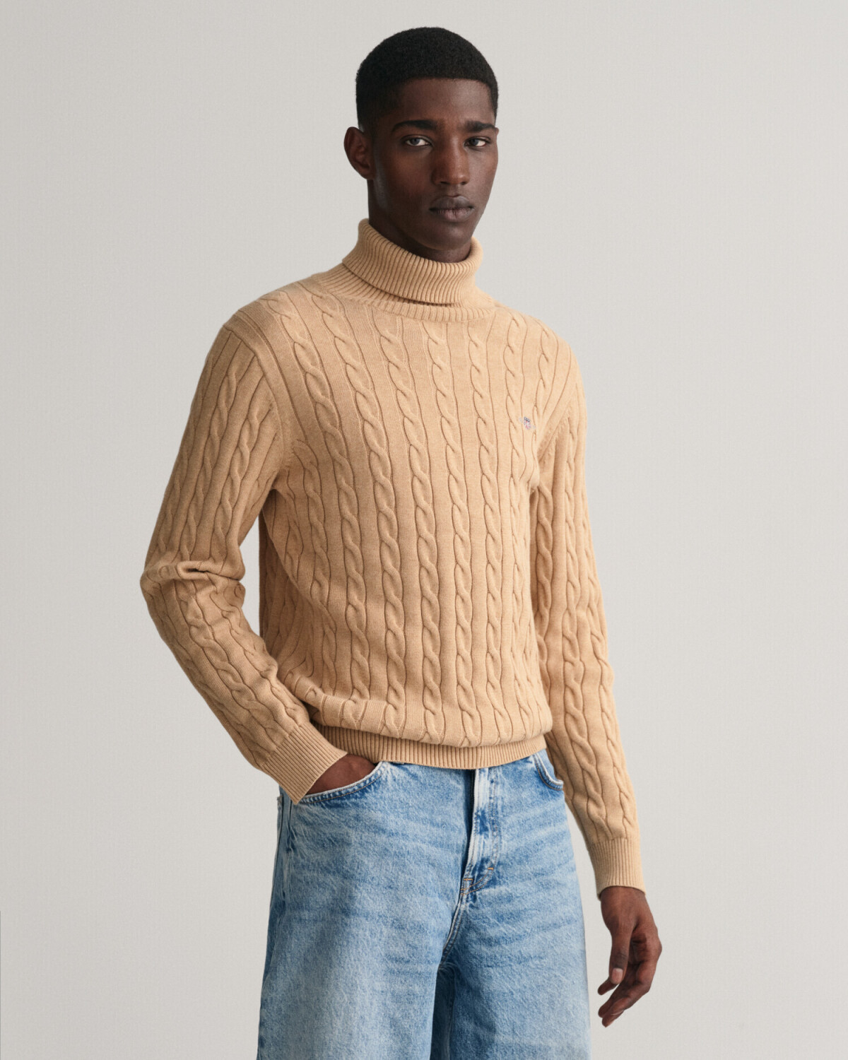 GANT Cable knit turtleneck sweater made of cotton (8050607-296) beige