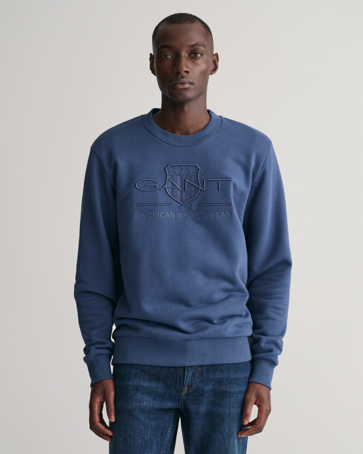 GANT Tonal Shield crew neck sweatshirt (2036017-403) blue