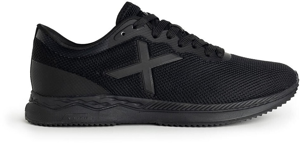 Munich Flash 16 Trainers black