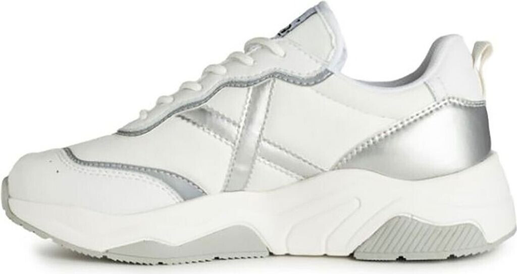 Munich Wave 139 Trainers white