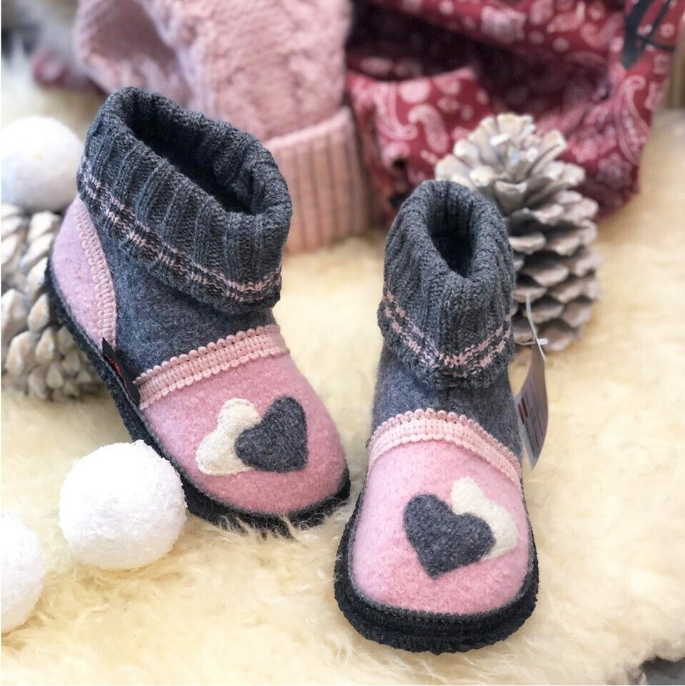 C. H. Beck Little Hearts Slipper pink