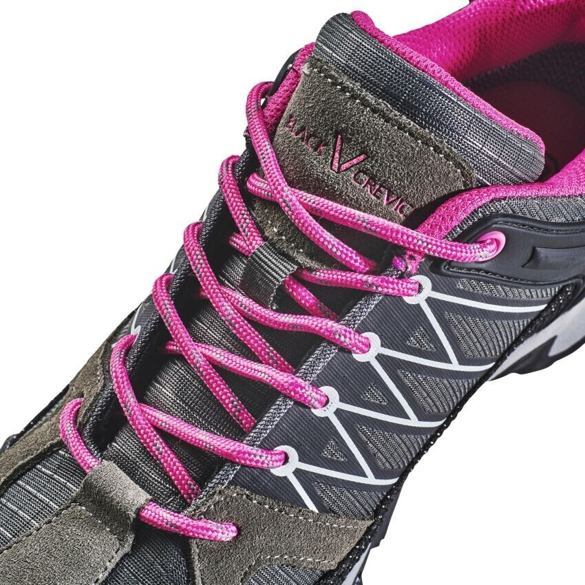 Black Crevice Low Trekking Shoes