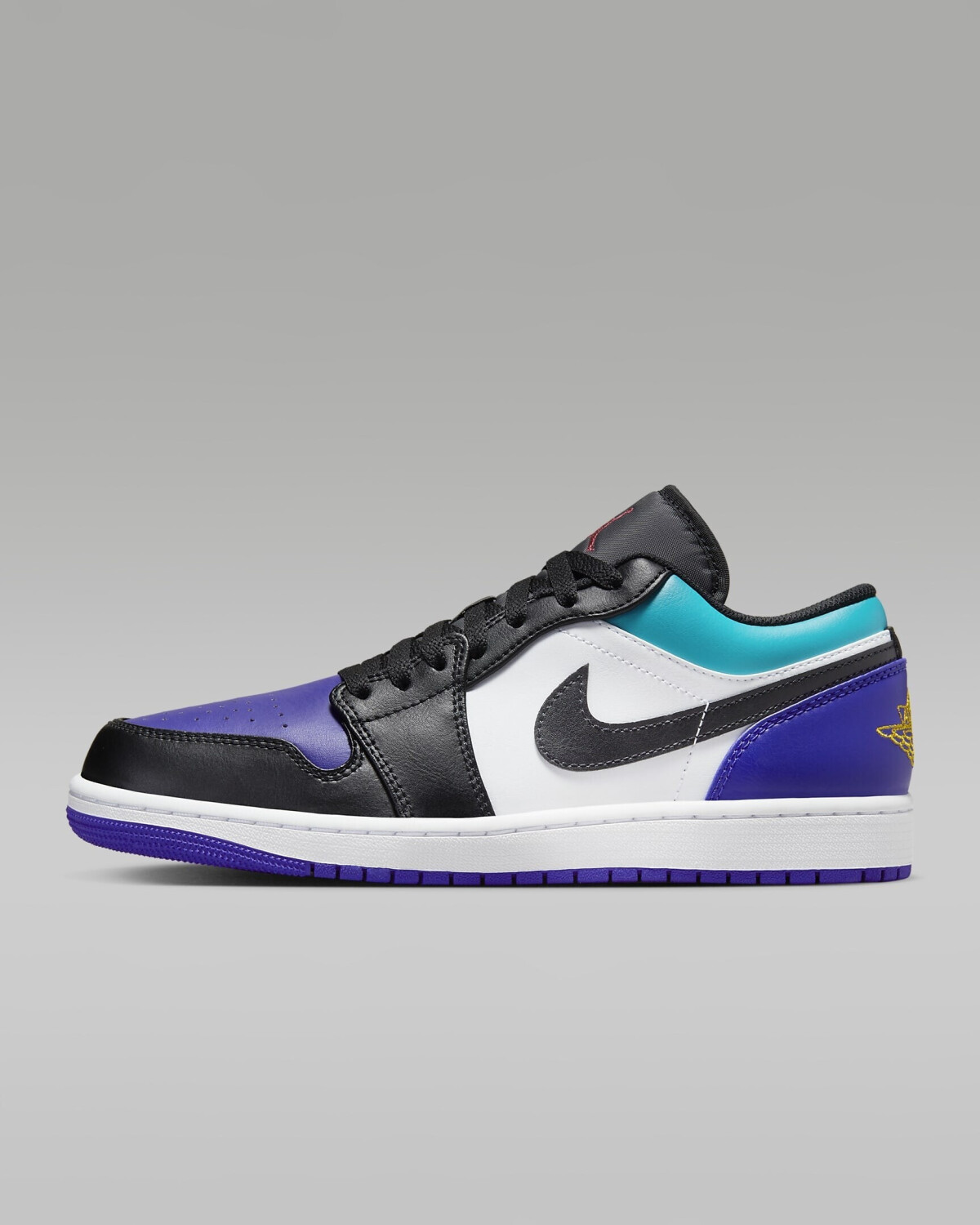 Buy Nike Air Jordan 1 Low 553558 white bright concord aquamarine black from 571.00 Today Best Deals on idealo
