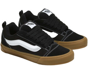 Vans negras y marrones 2025