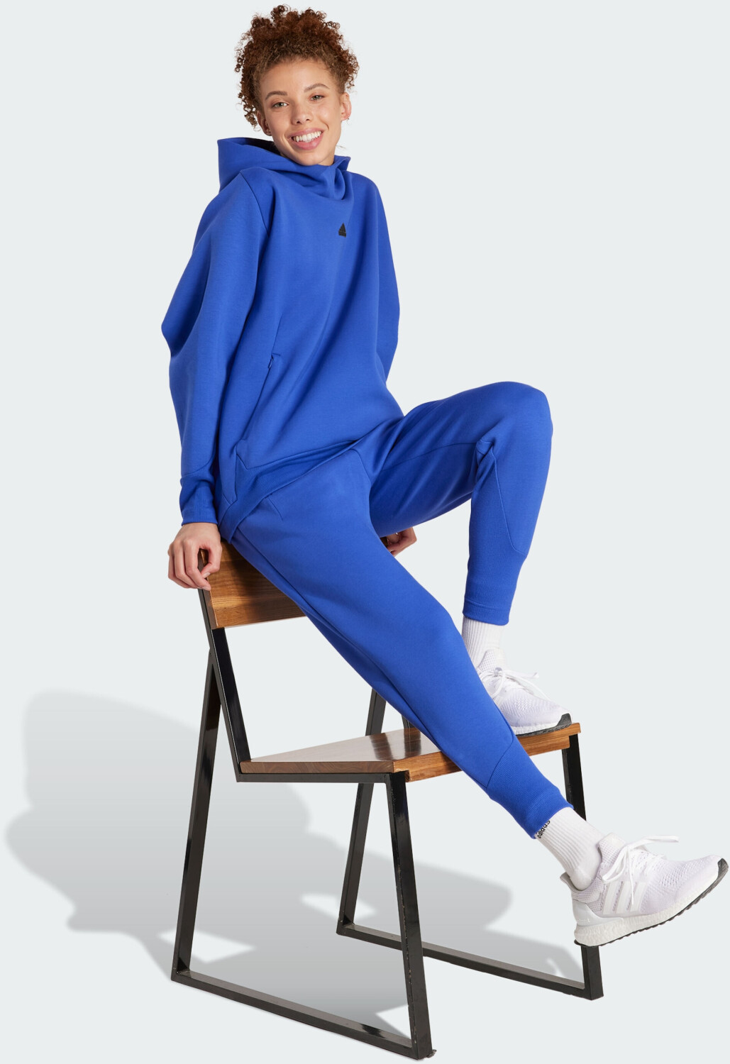 Adidas Z.N.E. Pants Women (IS3914) blue | € bei lucid semi ab 79,99 Preisvergleich