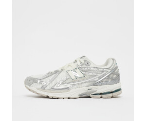 New Balance 1906R silver metalic sea salt new spruce a 136 00