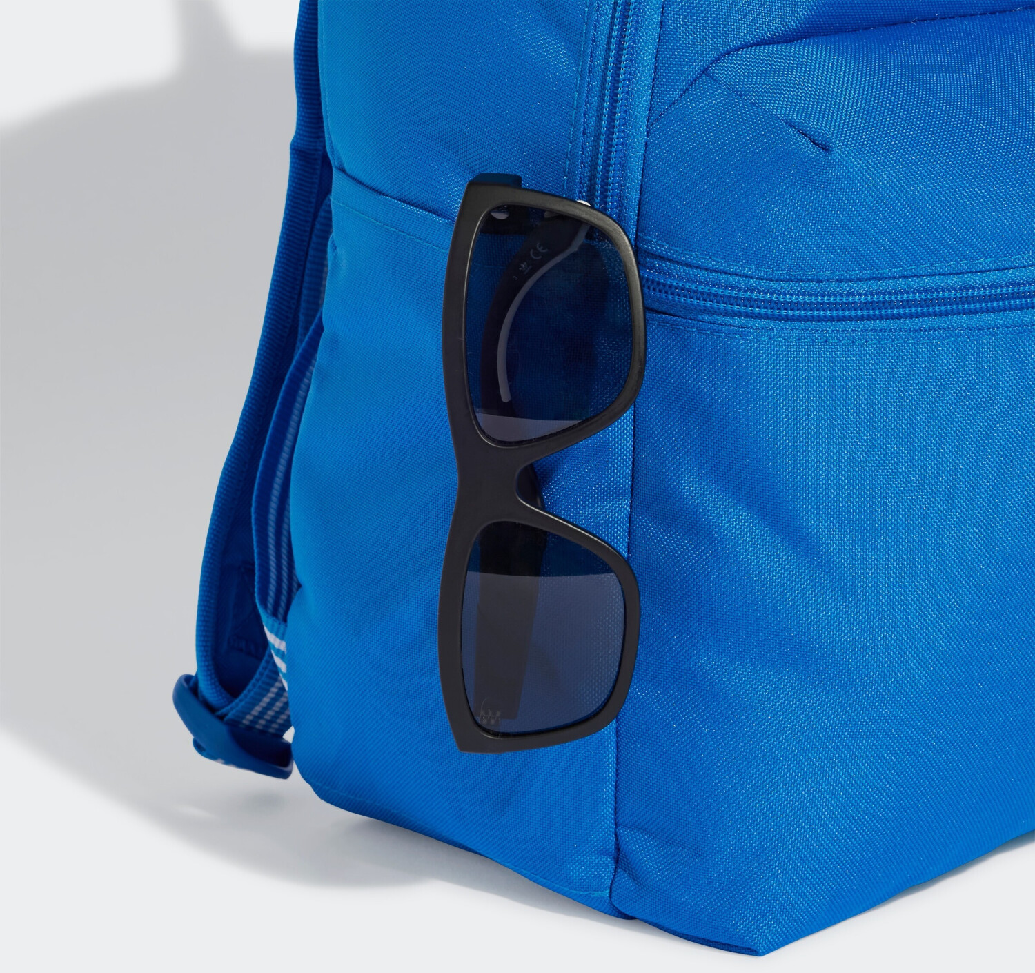 Adidas Originals Adicolor One Size Backpack blue bird IW1782 ab 16 50 Preisvergleich bei idealo